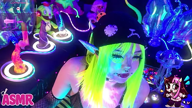 LaytonBox online show from 02-24-26, 02:04