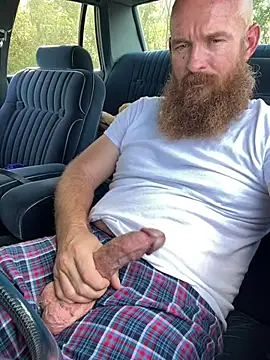 Snapshot of 32XRedBeard chatting on 02-26-25, 09:16 32XRedBeard online show from 02-26-25, 09:16