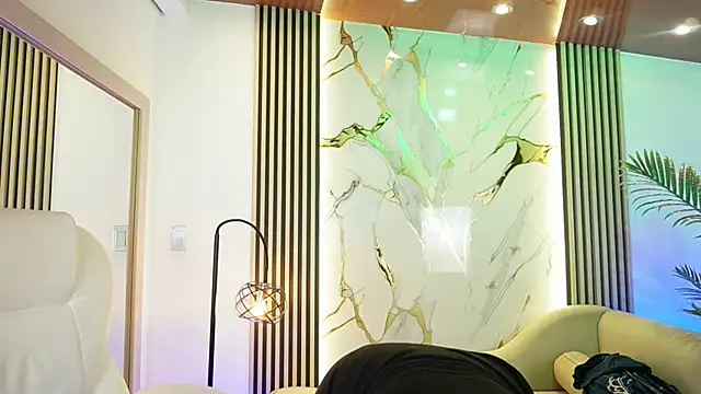 Emma Walkerr  online show from 01-10-26, 09:16