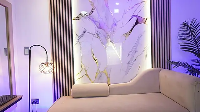 Emma Walkerr  online show from 03-30-26, 07:04