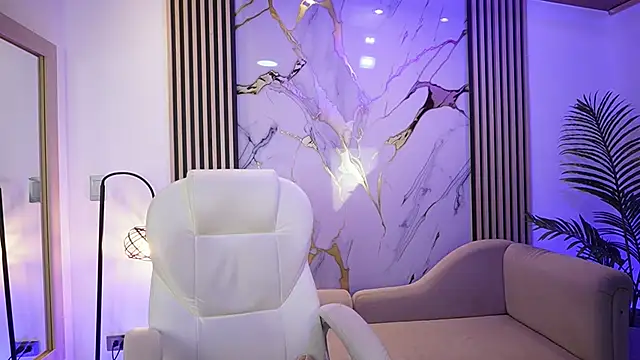 Emma Walkerr  online show from 04-14-26, 06:03