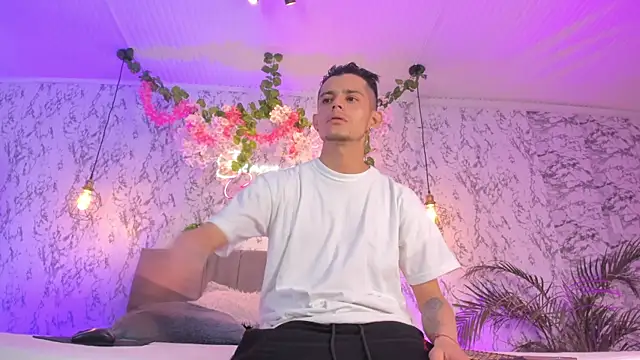 Bonny and carrot online show from 03-31-26, 07:14