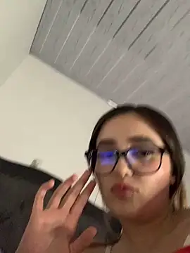 LunaShine  online show from 01-24-25, 12:42