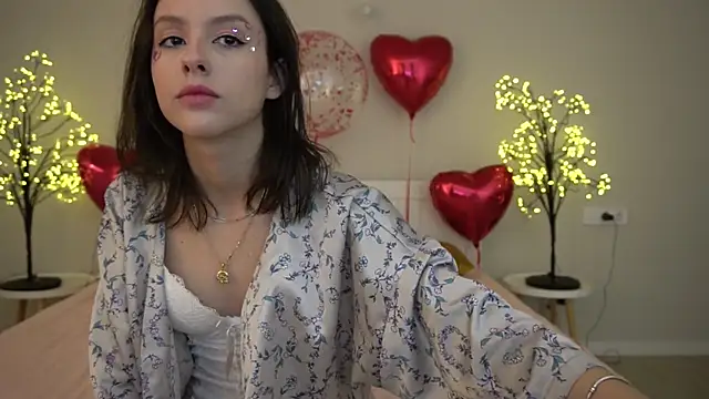 AnnaElys online show from 02-13-25, 08:06