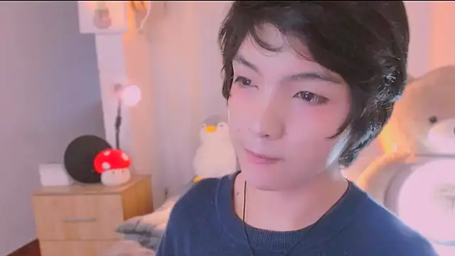 AllanYong18 online show from 03-28-26, 11:32