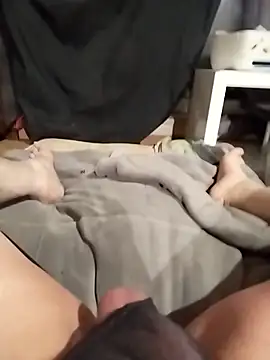 Snapshot of ludov17 chatting on 01-15-25, 02:06 ludov17 online show from 01-15-25, 02:06