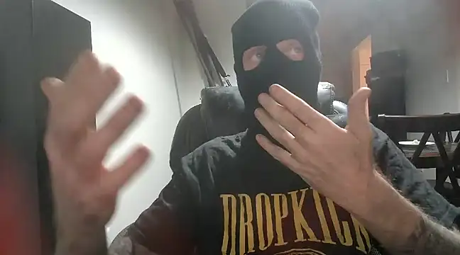 Snapshot of filthymind619 chatting on 01-14-25, 02:08 filthymind619 online show from 01-14-25, 02:08