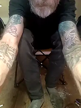 Snapshot of filthymind619 chatting on 02-05-26, 06:51 filthymind619 online show from 02-05-26, 06:51