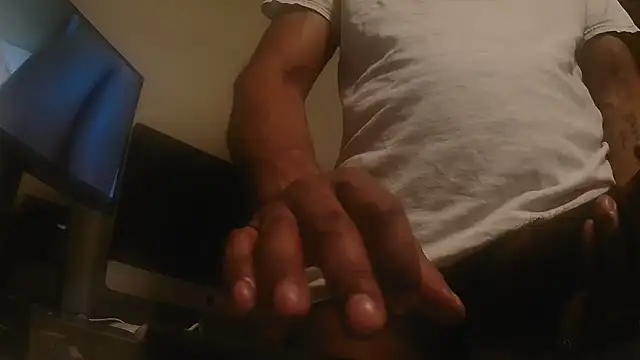 MrDaddyBbSnake online show from 04-20-26, 04:48