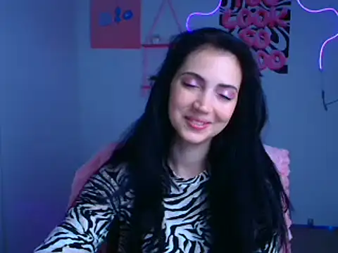 Amalia amor online show from 10-18-25, 05:21
