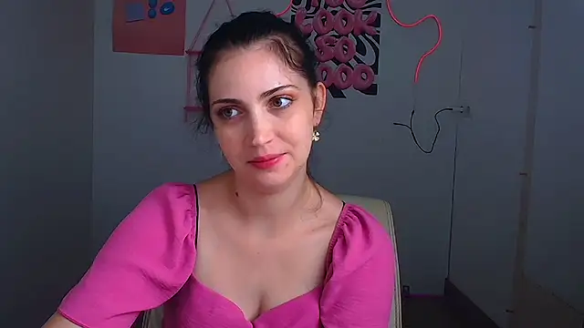 Snapshot of Amalia_amor chatting on 07-03-26, 05:47 Amalia amor online show from 07-03-26, 05:47