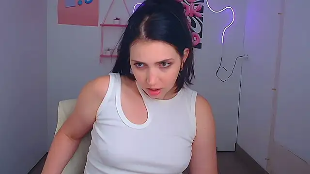 Snapshot of Amalia_amor chatting on 07-28-26, 02:13 Amalia amor online show from 07-28-26, 02:13