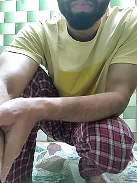 TOPMOON001 online show from 11-06-25, 05:08