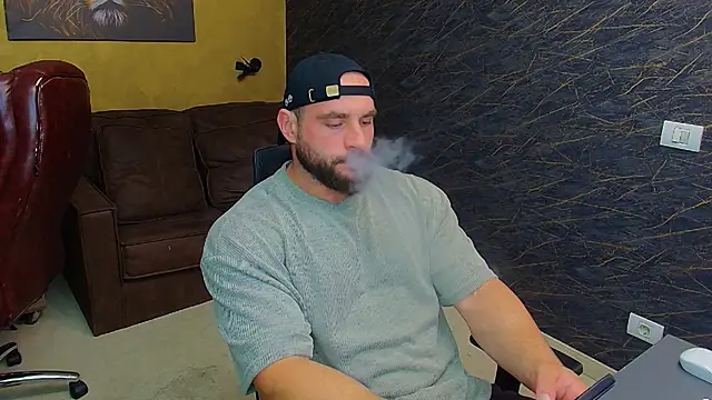 AdamJamesonn online show from 06-22-26, 04:53