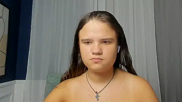 AdeleCruz online show from 07-17-26, 11:50