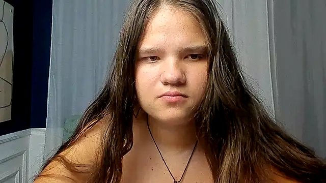 AdeleCruz online show from 07-28-26, 12:01
