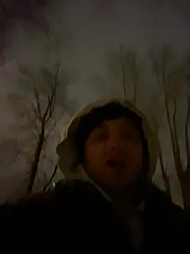 Snapshot of viamen chatting on 01-10-25, 04:09 viamen online show from 01-10-25, 04:09