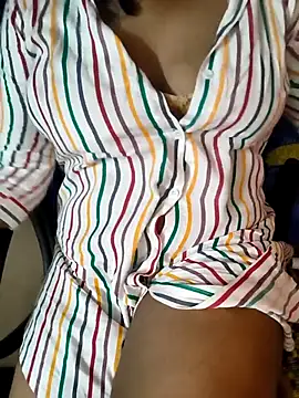 Lolitatamil online show from 03-27-26, 11:04