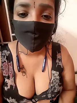 Lolitatamil online show from 03-30-26, 09:05