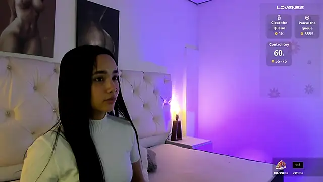 Snapshot of kathy_bakerr chatting on 10-10-25, 02:05 kathy bakerr online show from 10-10-25, 02:05