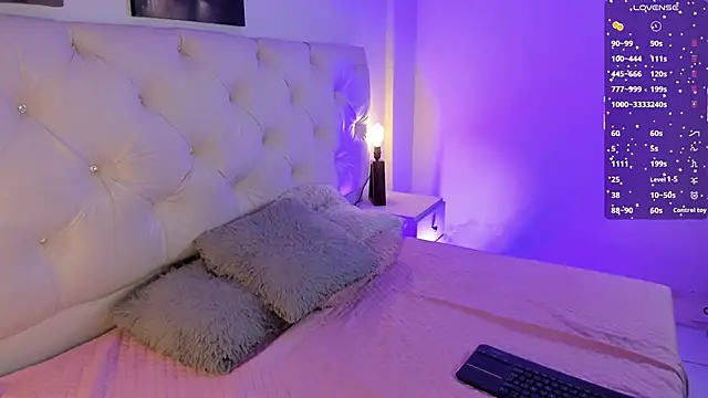 Snapshot of kathy_bakerr chatting on 12-15-25, 01:26 kathy bakerr online show from 12-15-25, 01:26