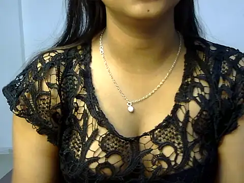 Snapshot of Niyaa77 chatting on 03-12-25, 10:39 Niyaa77 online show from 03-12-25, 10:39