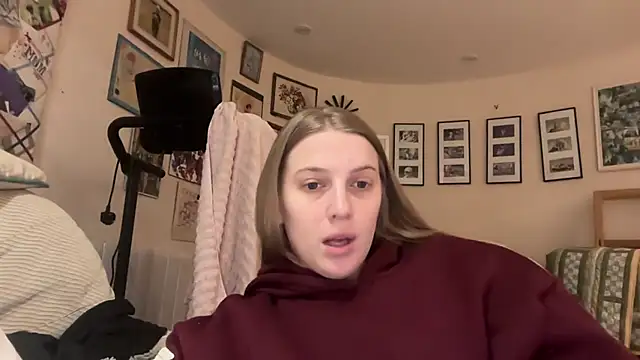 Ella-82 online show from 02-13-25, 03:03