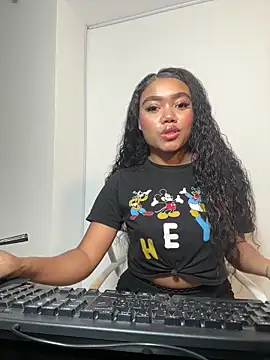 Snapshot of JasmineRose7 chatting on 11-26-25, 11:06 JasmineRose7 online show from 11-26-25, 11:06