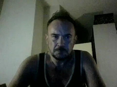 Snapshot of GaySexxPL chatting on 01-14-25, 12:00 GaySexxPL online show from 01-14-25, 12:00