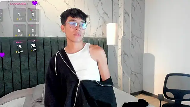 tim  fox online show from 02-21-25, 03:43