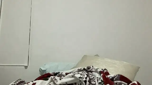 LunaBeya online show from 11-01-25, 02:02