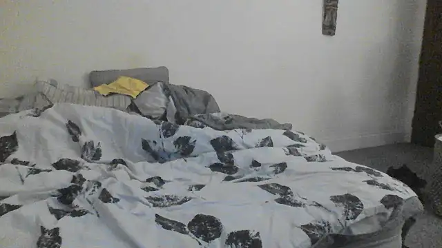 allnaked00 online show from 06-04-26, 11:11