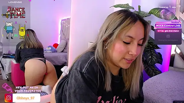 NyxAndria 1 online show from 03-09-25, 12:00