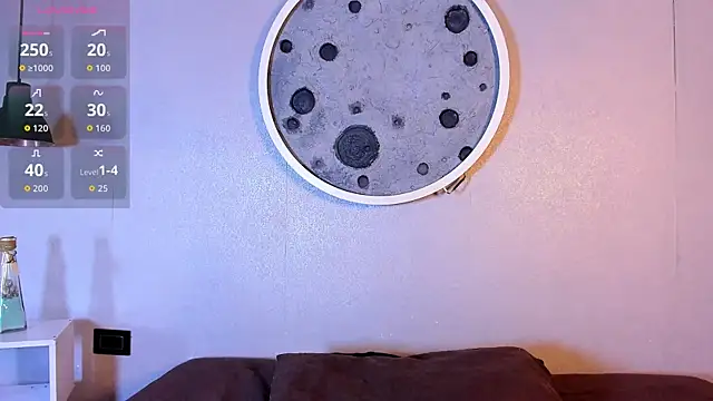 Snapshot of Sara_conde chatting on 12-02-25, 11:04 Sara conde online show from 12-02-25, 11:04