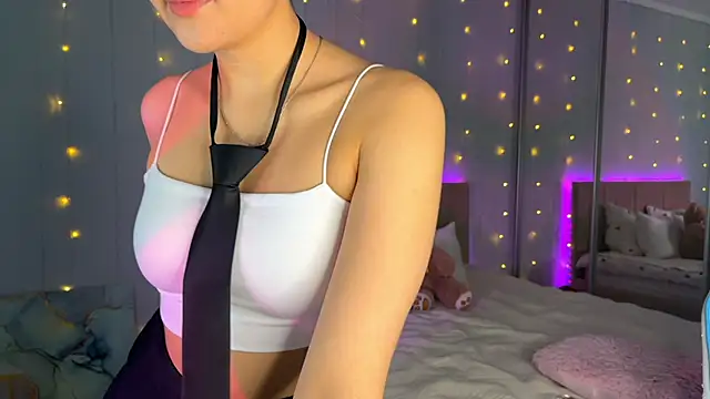 Mercedes Robinson online show from 01-27-25, 07:35