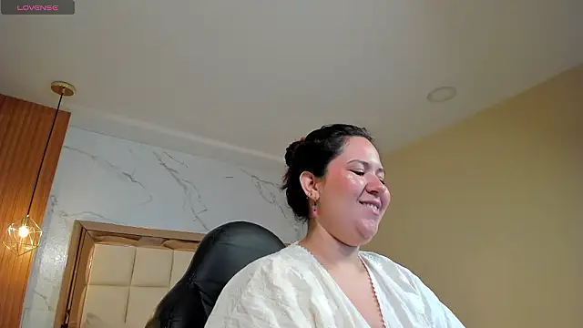 zoes milee online show from 03-19-26, 11:47