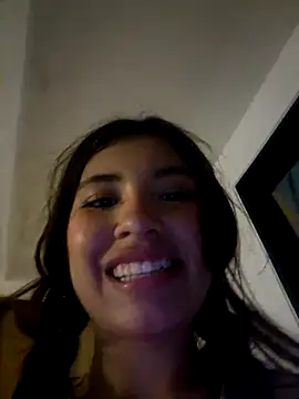 Snapshot of Selesumii chatting on 03-13-25, 06:16 Selesumii online show from 03-13-25, 06:16