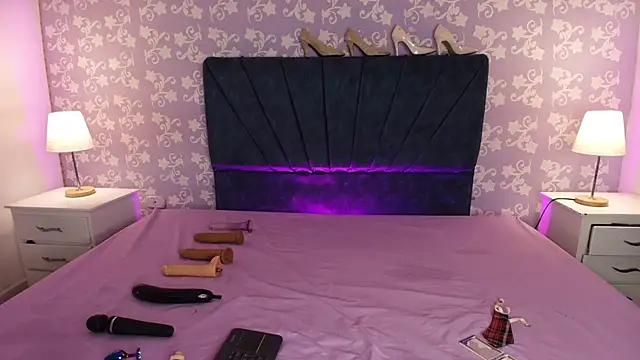 SalomeSimonz online show from 06-10-26, 02:38