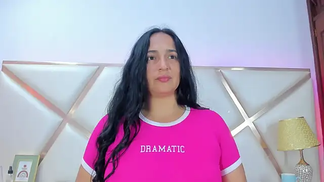 LucineArias online show from 02-17-25, 08:04