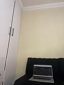 Barbie Teddy online show from 04-15-26, 08:43