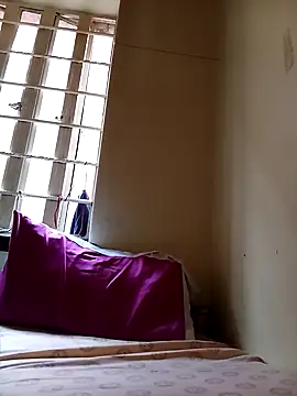 Snapshot of Dube501 chatting on 09-19-25, 06:04 Dube501 online show from 09-19-25, 06:04