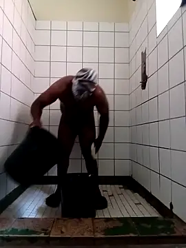 Snapshot of Dube501 chatting on 12-19-25, 10:33 Dube501 online show from 12-19-25, 10:33