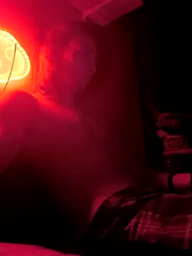 Snapshot of cherryboi21 chatting on 11-14-25, 05:39 cherryboi21 online show from 11-14-25, 05:39