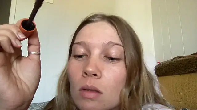 bbgirlfriend online show from 04-24-26, 08:22