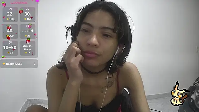 Lovelyamyy online show from 02-13-25, 02:09