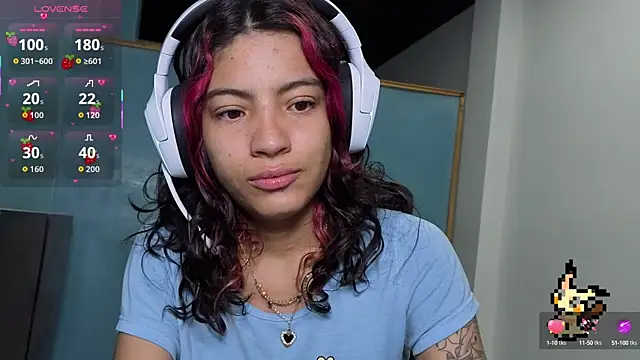 Lovelyamyy online show from 10-09-25, 08:56