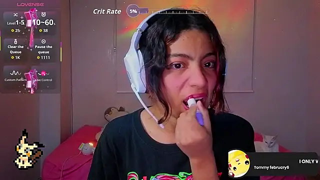 Lovelyamyy online show from 12-15-25, 02:16