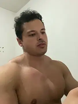 Snapshot of Lucasfit24 chatting on 01-31-25, 11:24 Lucasfit24 online show from 01-31-25, 11:24