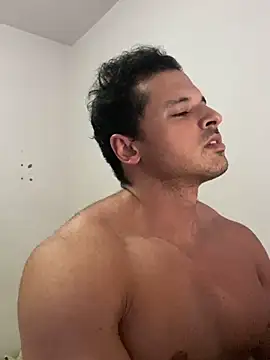 Snapshot of Lucasfit24 chatting on 02-09-25, 12:28 Lucasfit24 online show from 02-09-25, 12:28