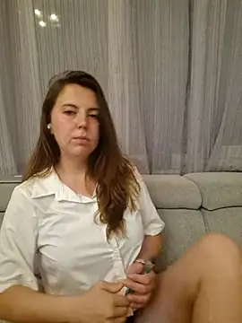 Snapshot of Melenka chatting on 08-03-26, 11:52 Melenka online show from 08-03-26, 11:52